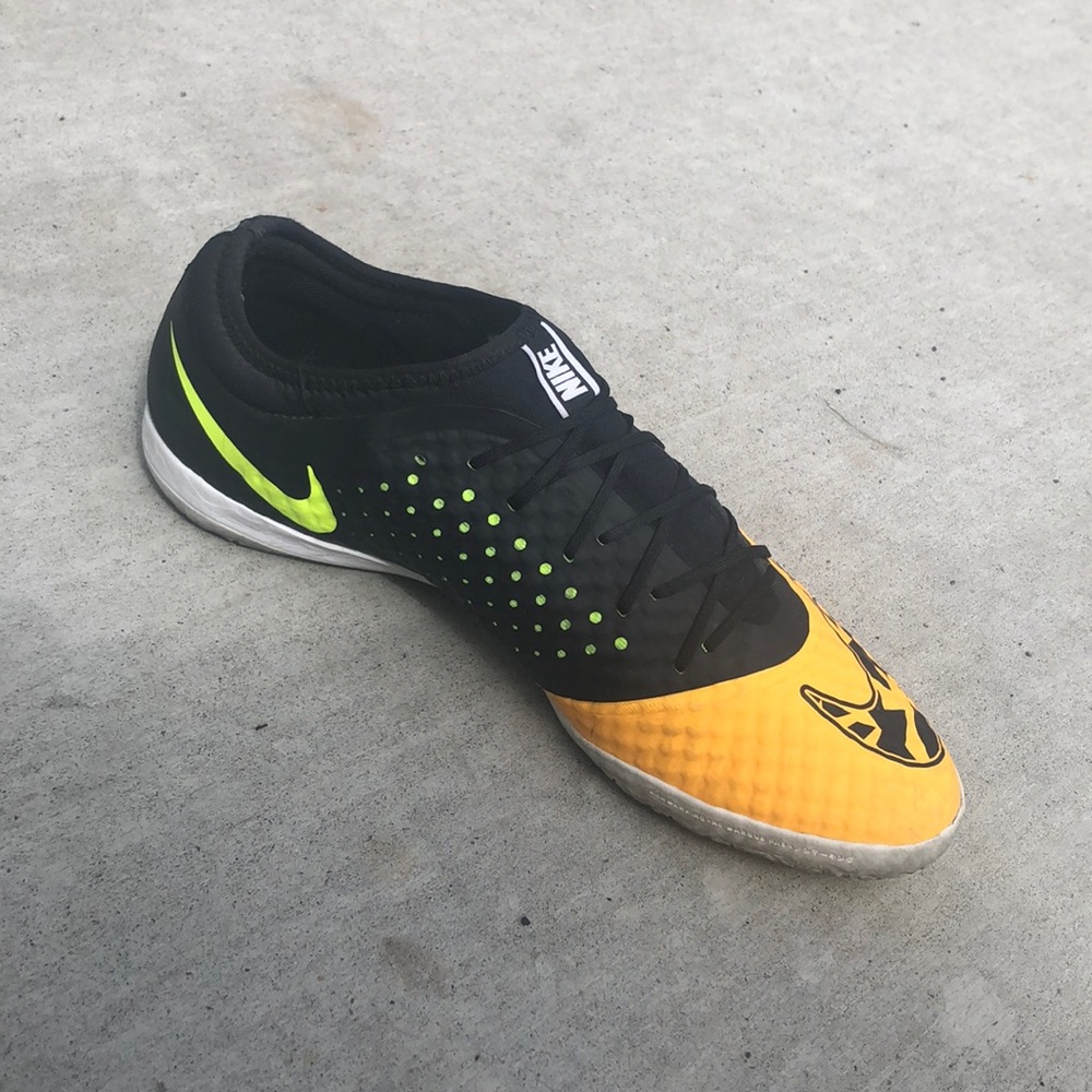 Nike Mercurial X Finale, Nike Futsal shoes - Picture 3 of 5